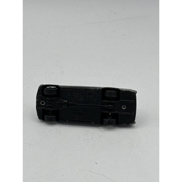 Maisto Lot of 4 Cars Various Years and Models - Picture 4 of 16